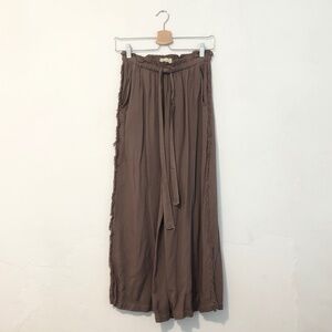 Tina + Jo Twill Gaucho Pants sz XS in soft taupe brown NWT